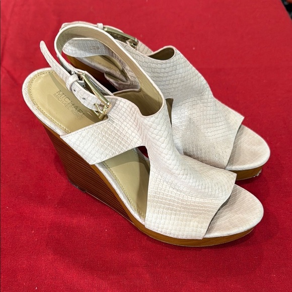 Michael Kors light pink and Brown Wedge Sandals - Picture 1 of 4